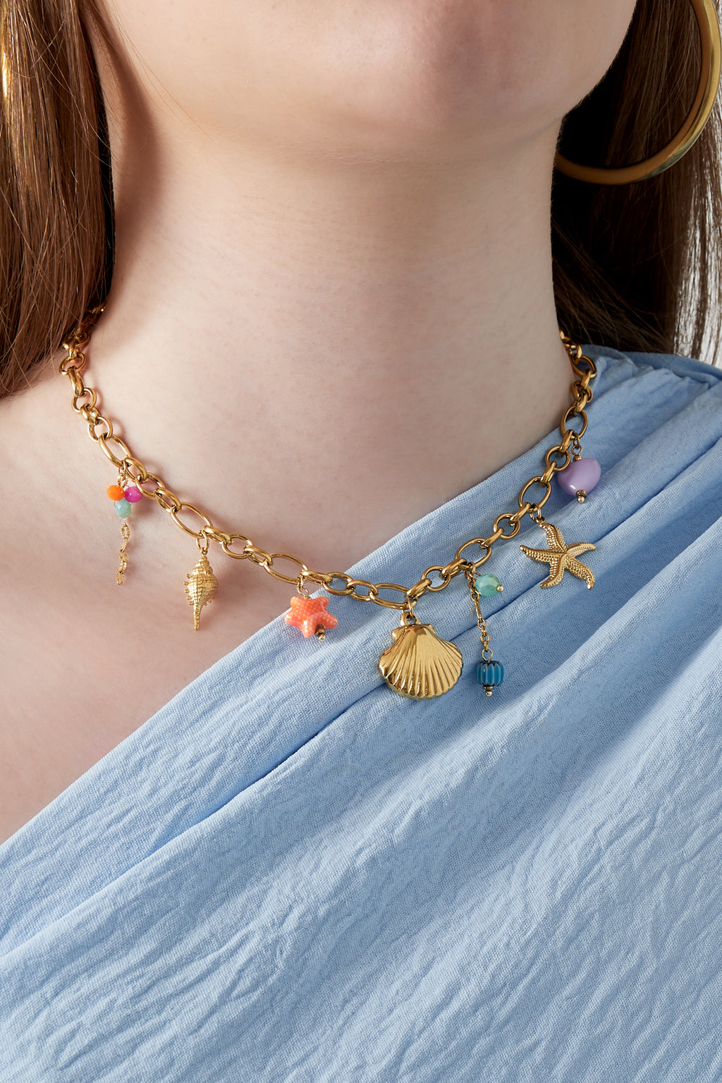 collier fête en mer