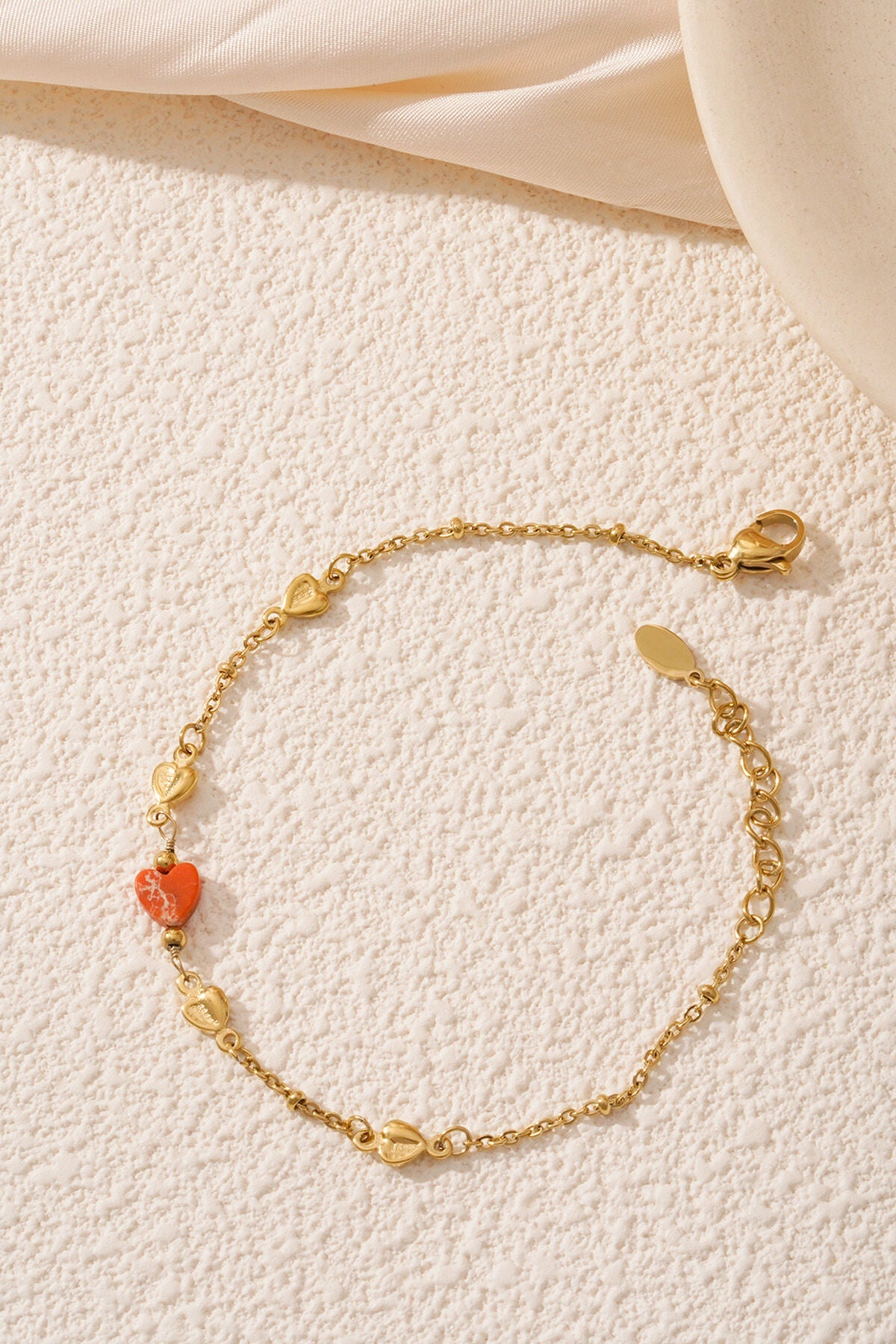 embrasse le bracelet d'amour
