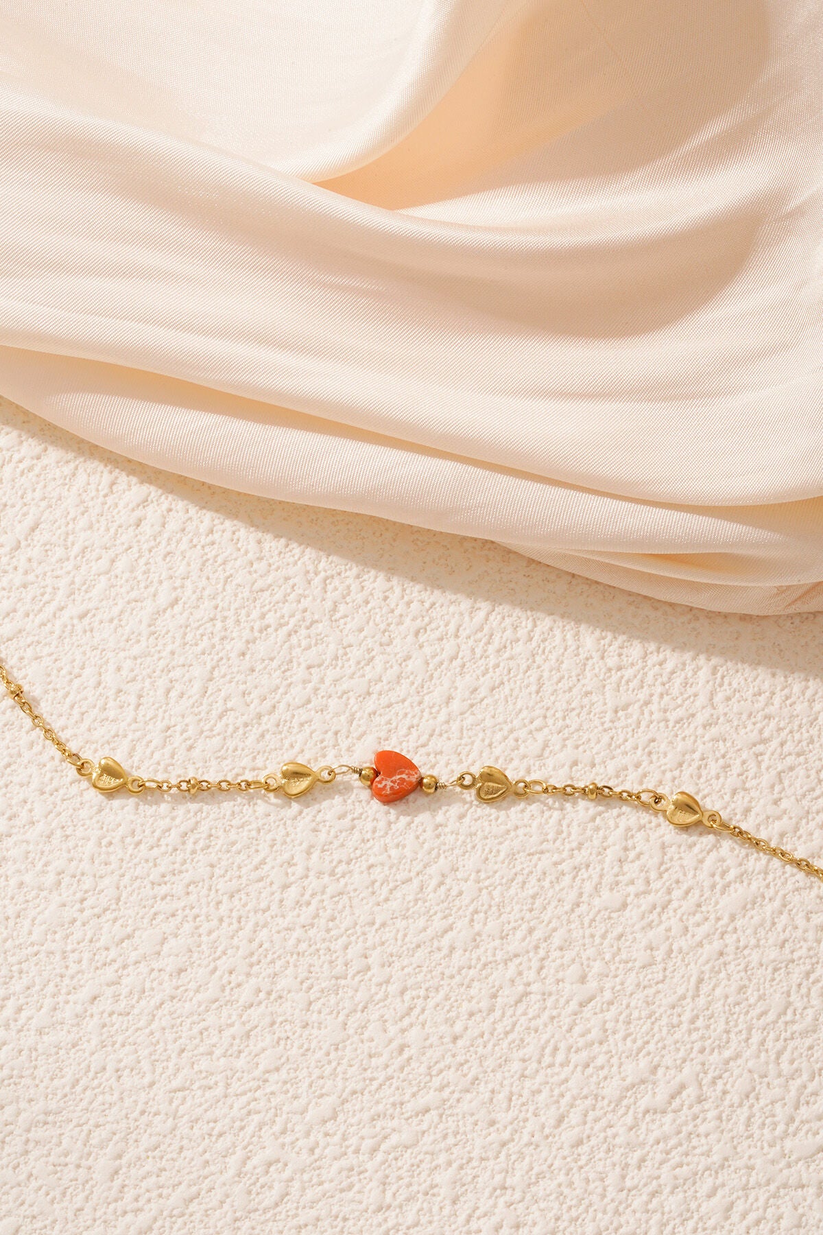 embrasse le bracelet d'amour