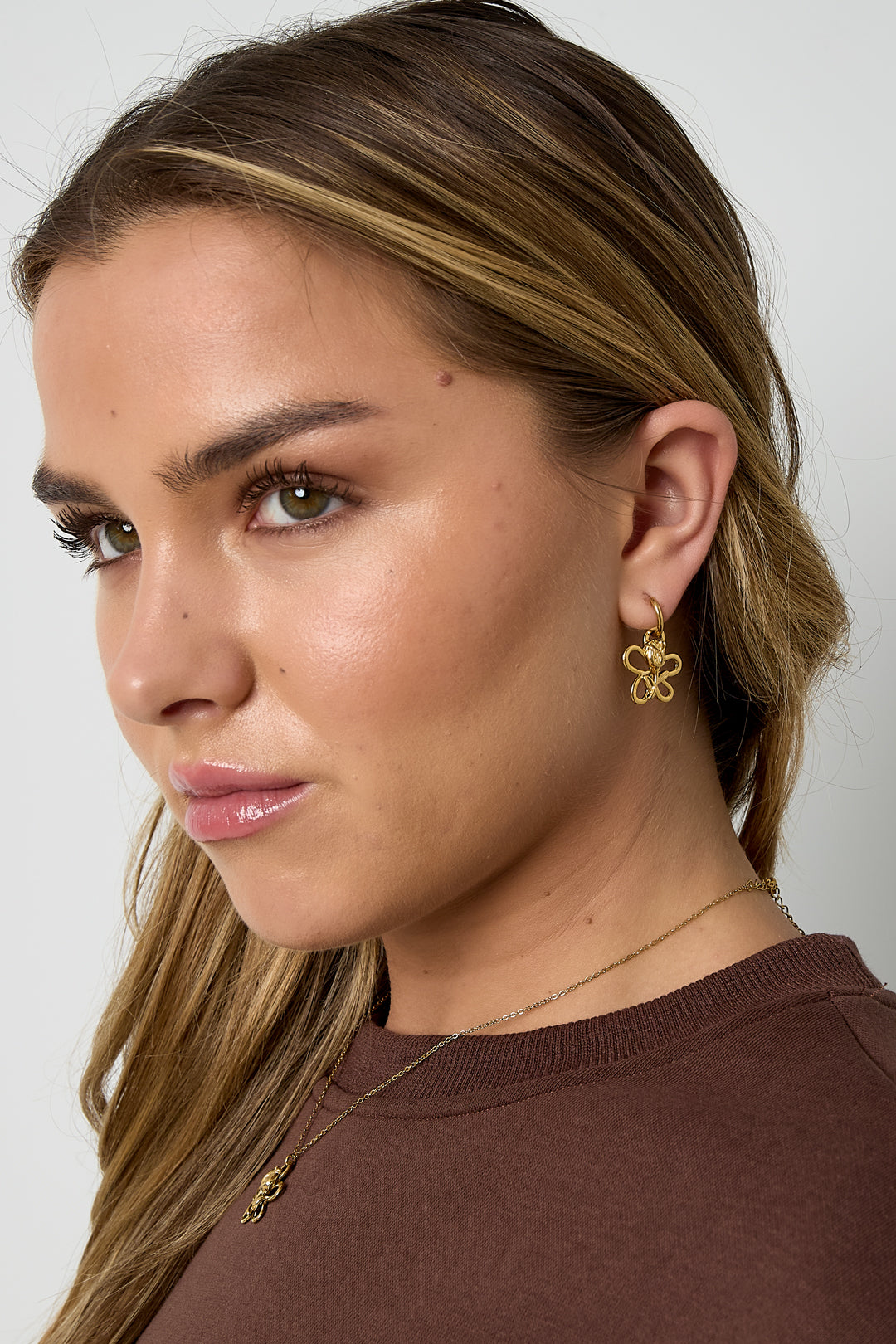 Boucles d'oreilles avec pendentif rose en fleur - 63879