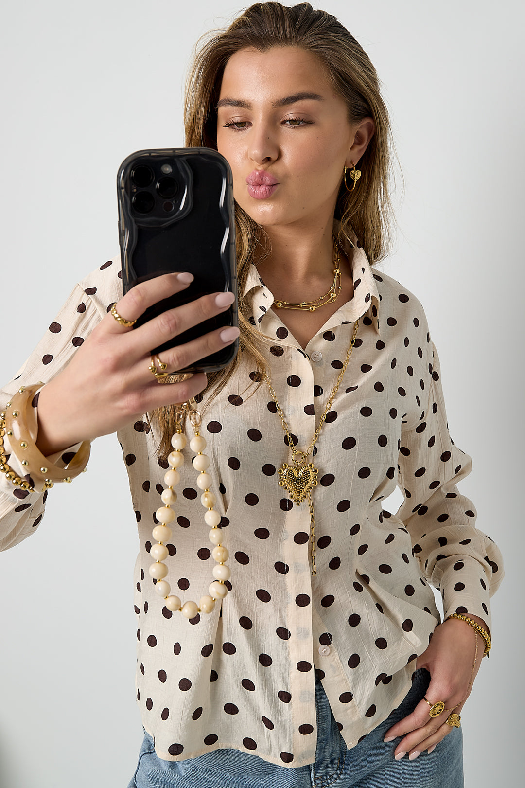 Colliers Daily - 64016